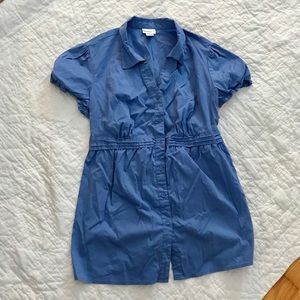 Motherhood MATERNITY blue button down shirt